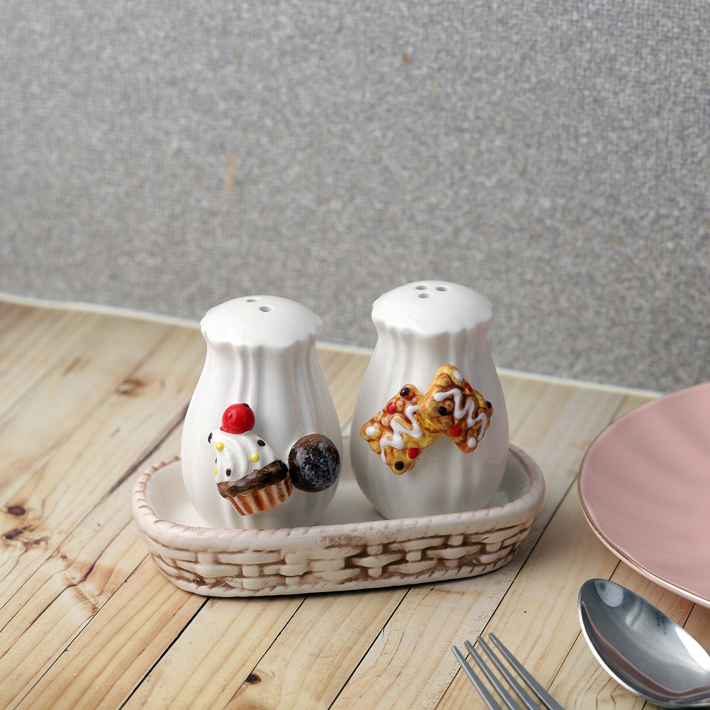 Cupcake and Cookies Design Salt & Pepper Set With Tray